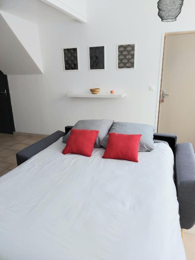 Appart Confort#1, Centre-Ville, Gare A Pieds Proche Commodites Maubeuge Exteriör bild